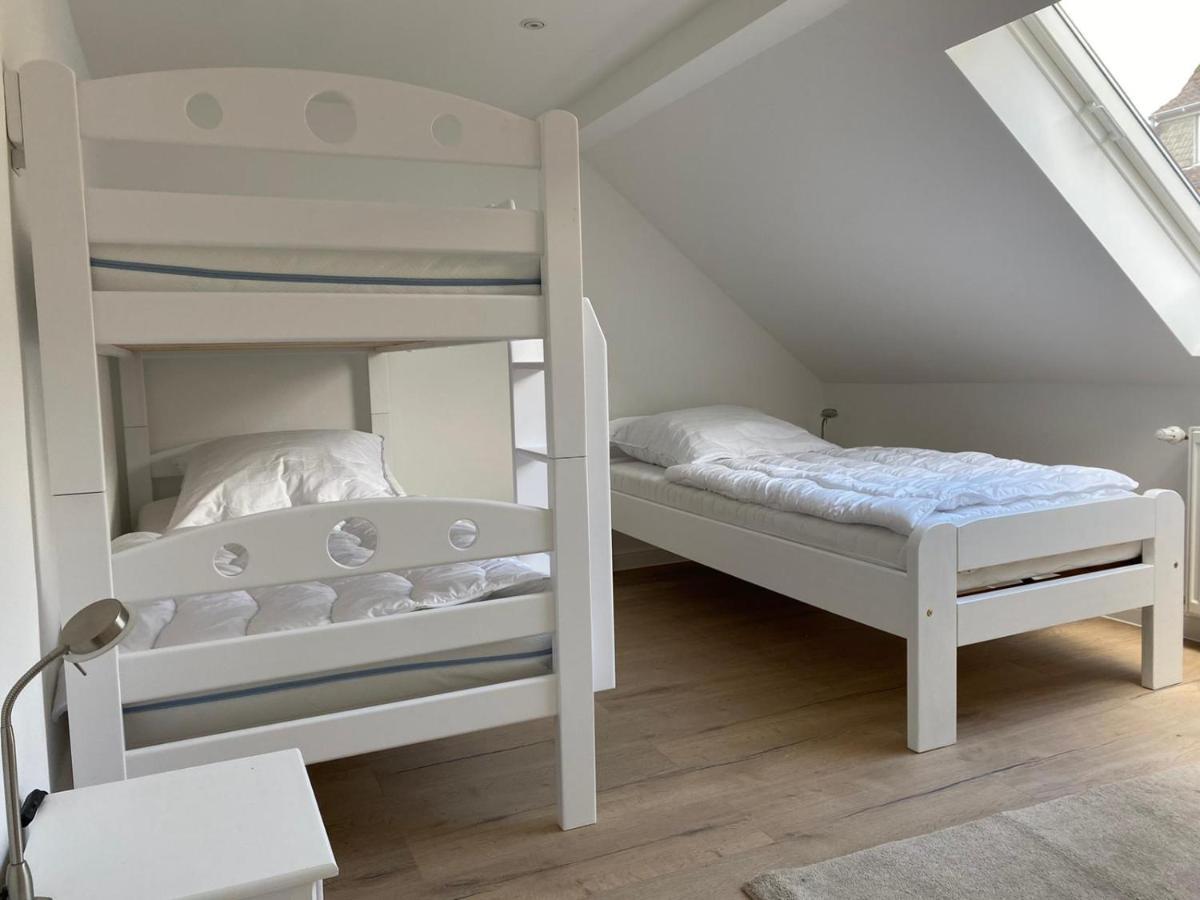 Interaktiv Appartements In Heiligenhaus - Hauptstrasse Exteriér fotografie